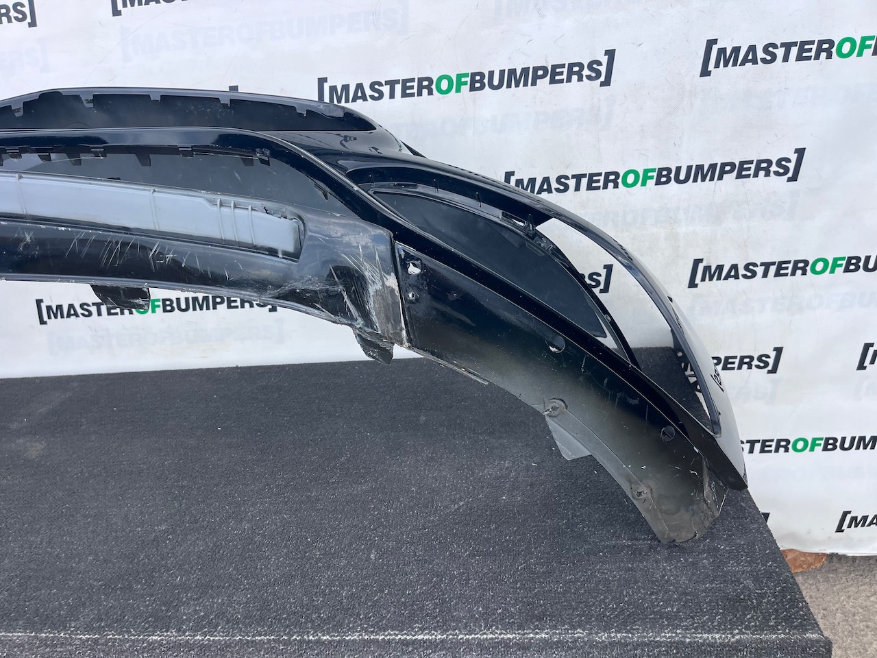 Mercedes Cla Amg Saloon Shotingbrake A118 2019-2023 Front Bumper Genuine [e474]