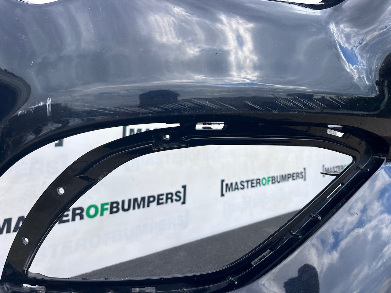 Mercedes Cla Amg Saloon Shotingbrake A118 2019-2023 Front Bumper Genuine [e474]