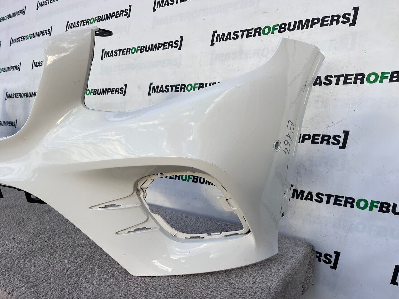 Mercedes Glc Amg Sport A253 4matic 2015-2018 Front Bumper 6 Pdc Genuine [e164]