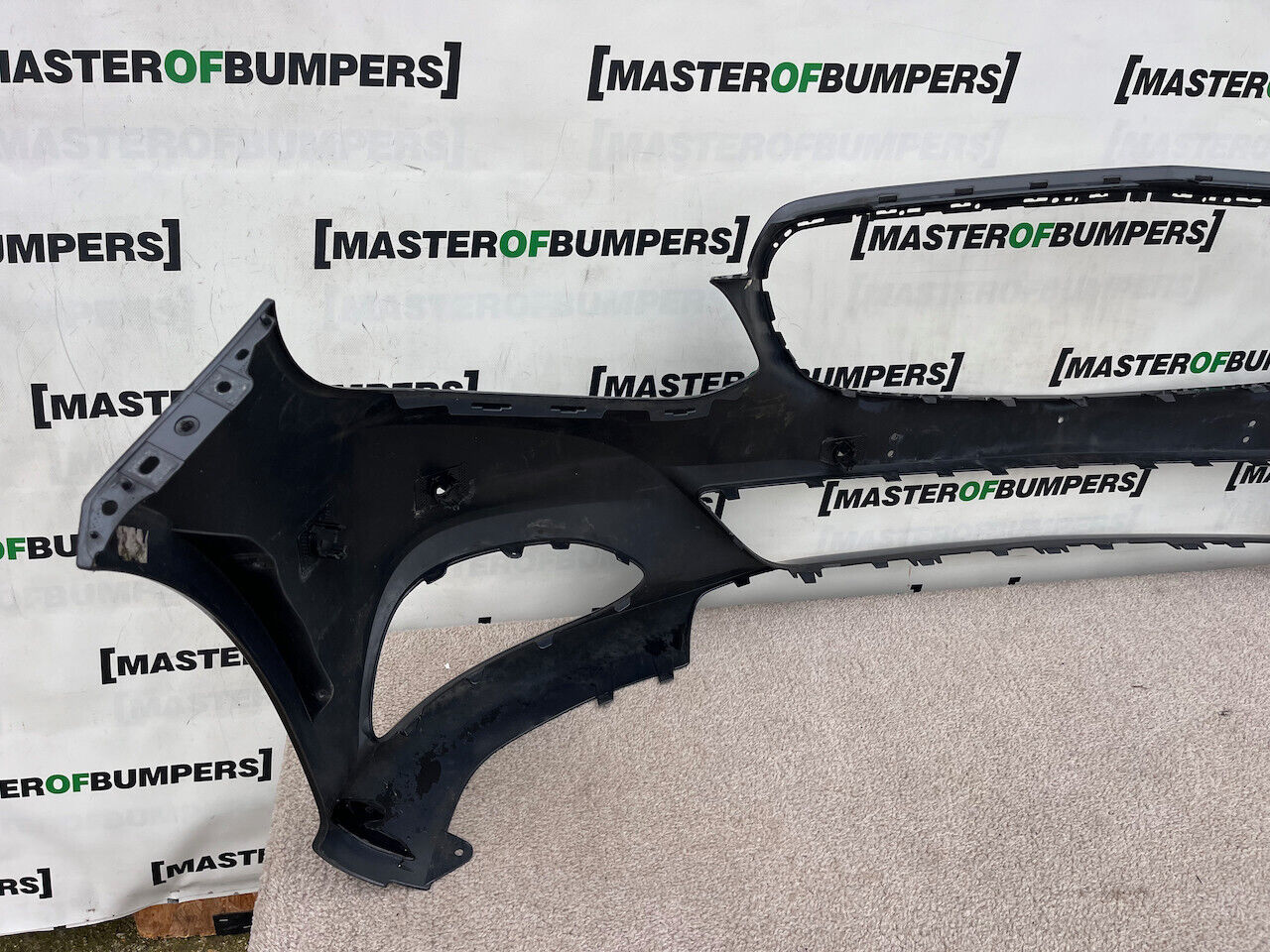 Mercedes E Class Avantgarde Se A212 2013-2016 Front Bumper 6 Pdc Genuine [e169]