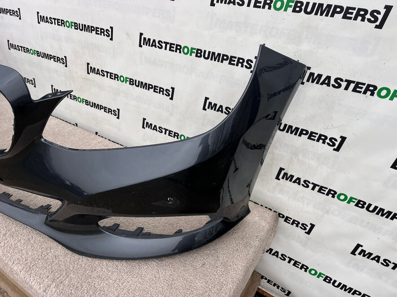 Mercedes E Class Avantgarde Se A212 2013-2016 Front Bumper 6 Pdc Genuine [e169]