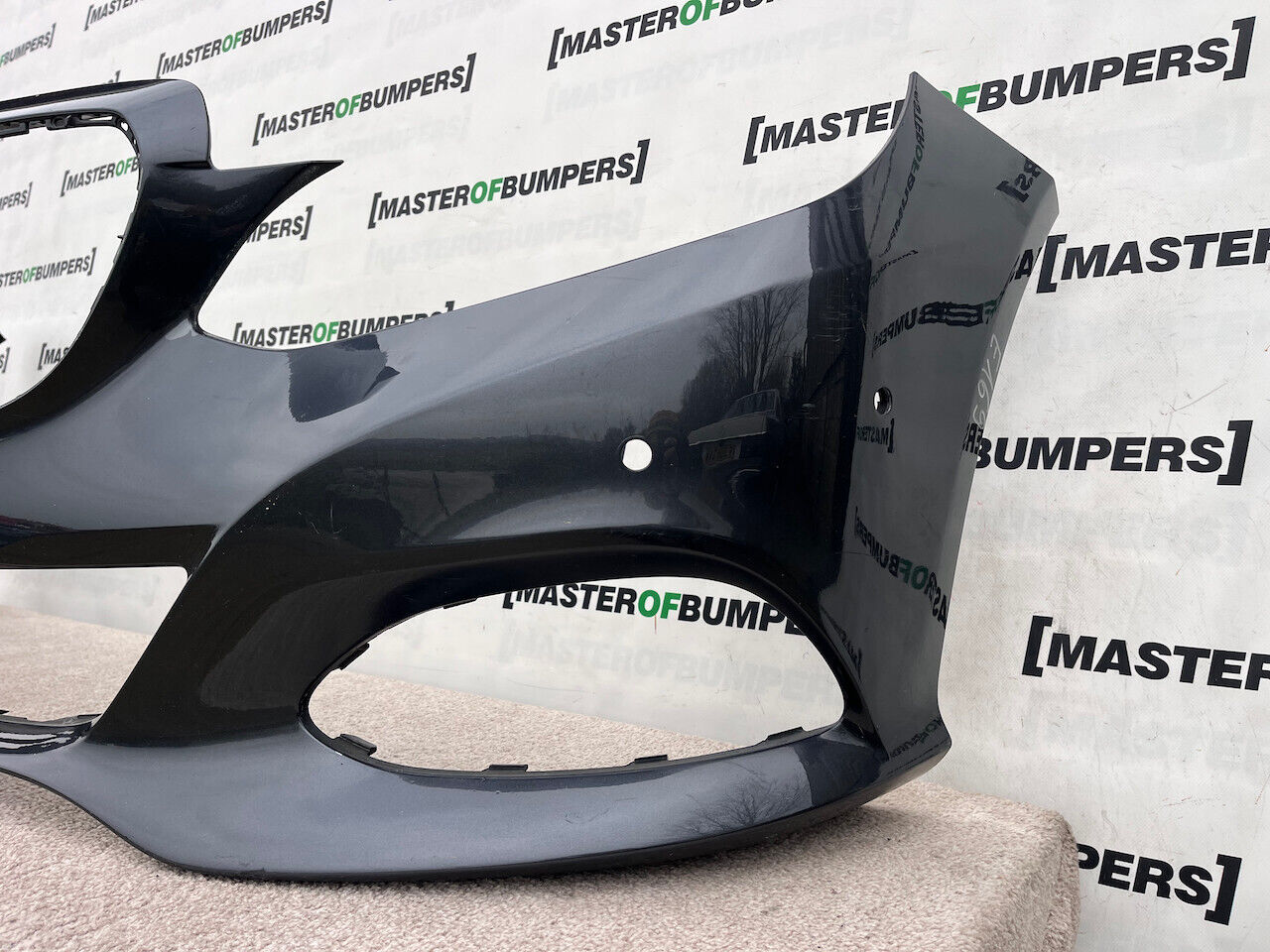 Mercedes E Class Avantgarde Se A212 2013-2016 Front Bumper 6 Pdc Genuine [e169]