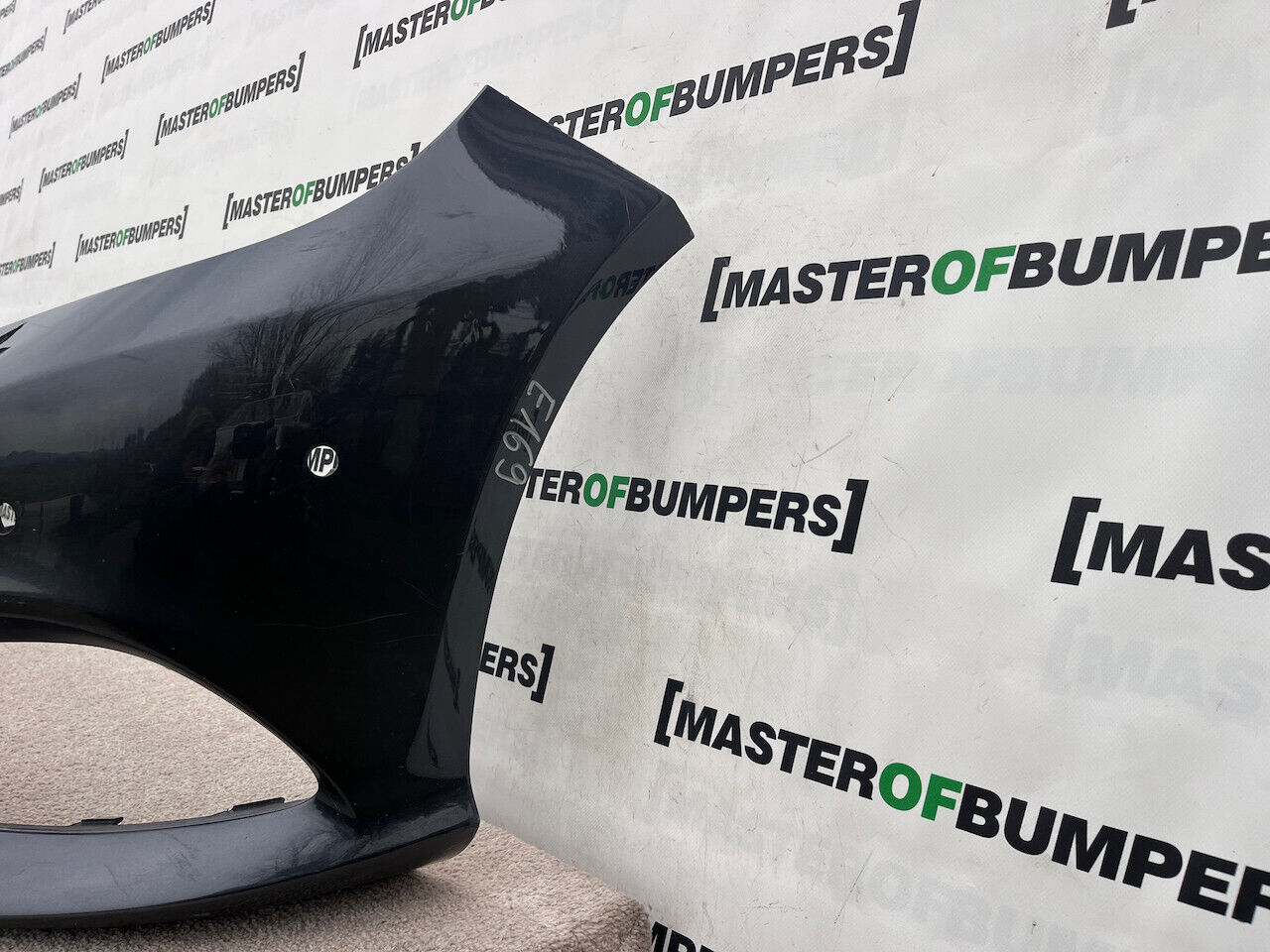 Mercedes E Class Avantgarde Se A212 2013-2016 Front Bumper 6 Pdc Genuine [e169]