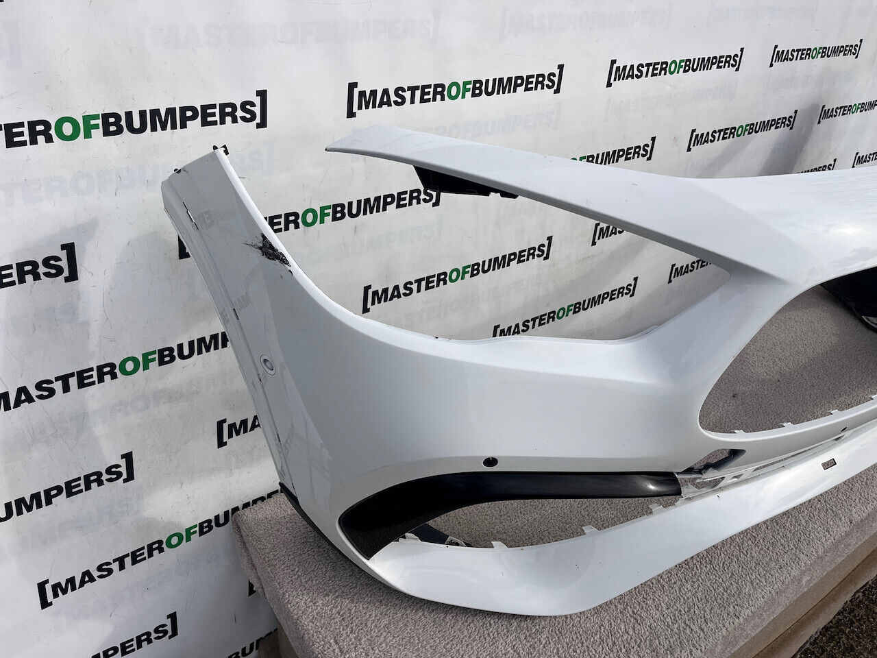Mercedes Gla Amg Premium A247 Lift 2020-2024 Front Bumper 6 Pdc Genuine [e179]
