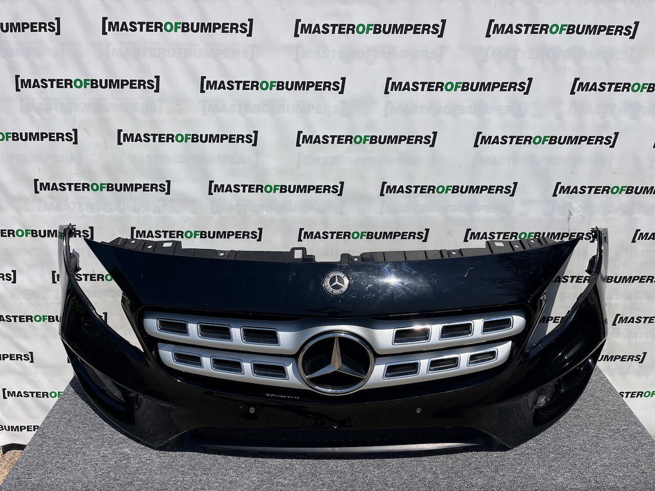 Mercedes Gla Amg Line 4 Matic A156 Lift 2017-2019 Front Bumper Genuine [e239]