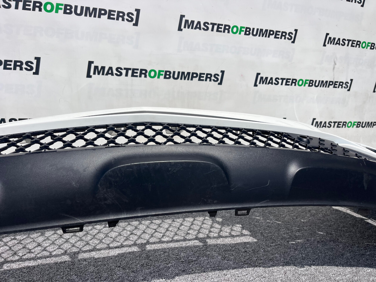 Mercedes Glc Amg Sport X254 A254 2024-on Front Bumper 4 Pdc Genuine [e241]