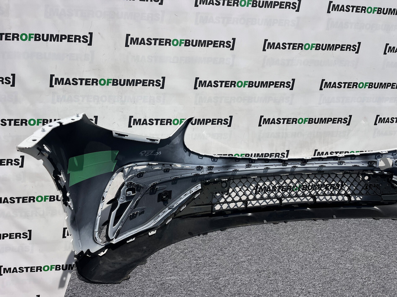 Mercedes Glc Amg Sport X254 A254 2024-on Front Bumper 4 Pdc Genuine [e241]