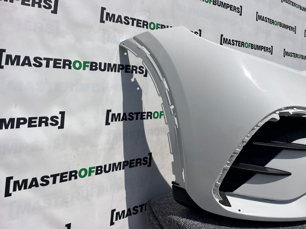 Mercedes Glc Amg Sport X254 A254 2024-on Front Bumper 4 Pdc Genuine [e241]