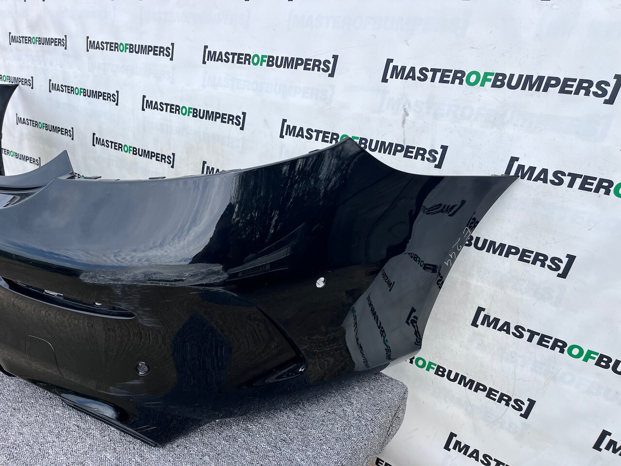 Mercedes C63 Amg Coupe Cabrio A205 2019-2023 Rear Bumper 6 Pdc Genuine [e244]