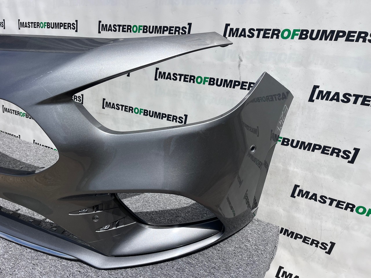 Mercedes B Class Amg Line A247 Mpv Mk2 2019-2025 Fron Bumper 6pdc Genuine [e247]