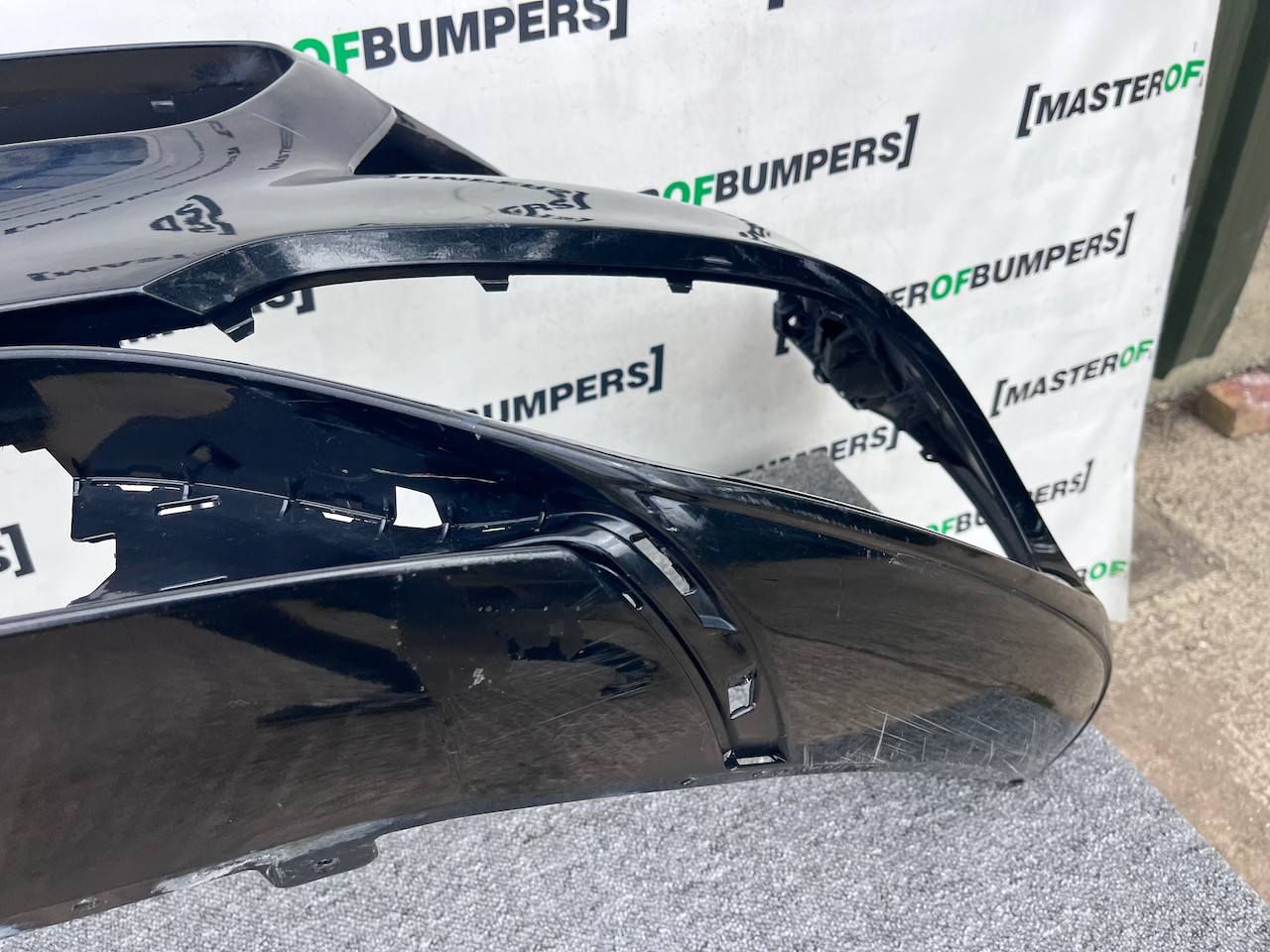 Mercedes A Class Amg A176 Lift Hatchback 2016-2019 Front Bumper Genuine [e263]