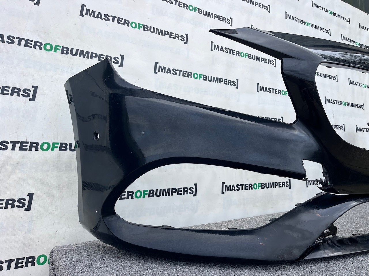 Mercedes A Class Amg A176 Lift Hatchback 2016-2019 Front Bumper Genuine [e263]