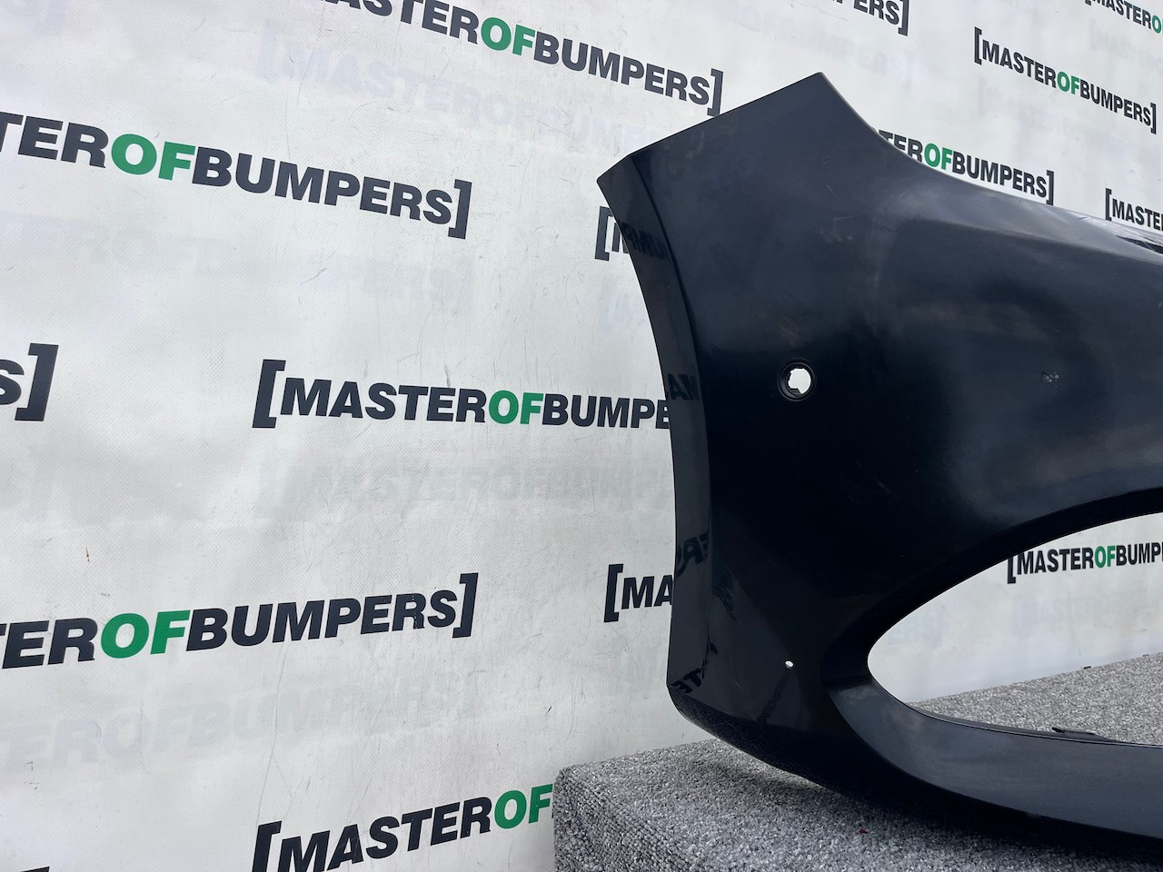 Mercedes A Class Amg A176 Lift Hatchback 2016-2019 Front Bumper Genuine [e263]