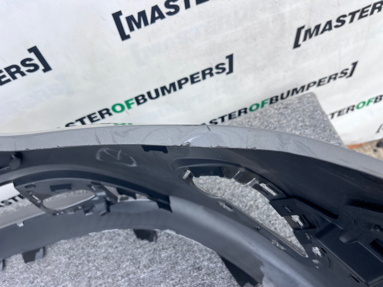 Mercedes B Class Se A247 Mpv Mk2 2019-2025 Fron Bumper 4 Pdc Genuine [e264]