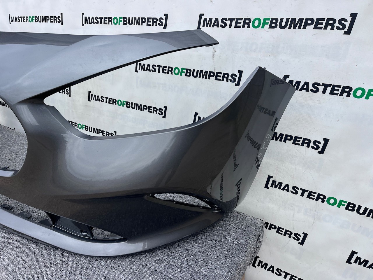 Mercedes B Class Se A247 Mpv Mk2 2019-2025 Fron Bumper 4 Pdc Genuine [e264]