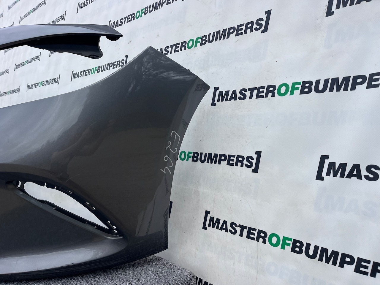 Mercedes B Class Se A247 Mpv Mk2 2019-2025 Fron Bumper 4 Pdc Genuine [e264]