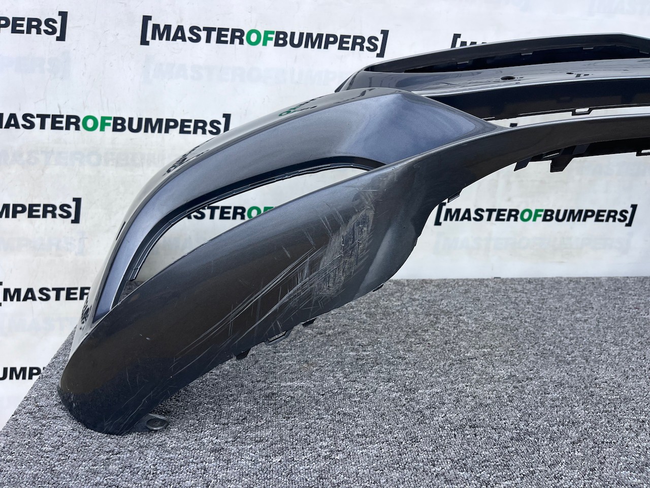 Mercedes C Class Se A205 Premium 2015-2018 Front Bumper 6 Pdc Genuine [e265]