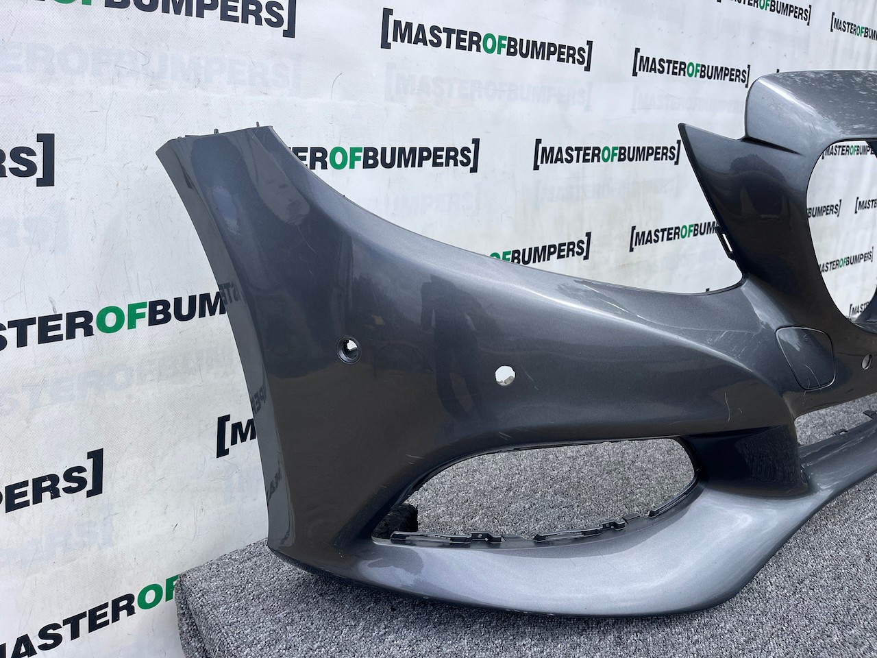 Mercedes C Class Se A205 Premium 2015-2018 Front Bumper 6 Pdc Genuine [e265]