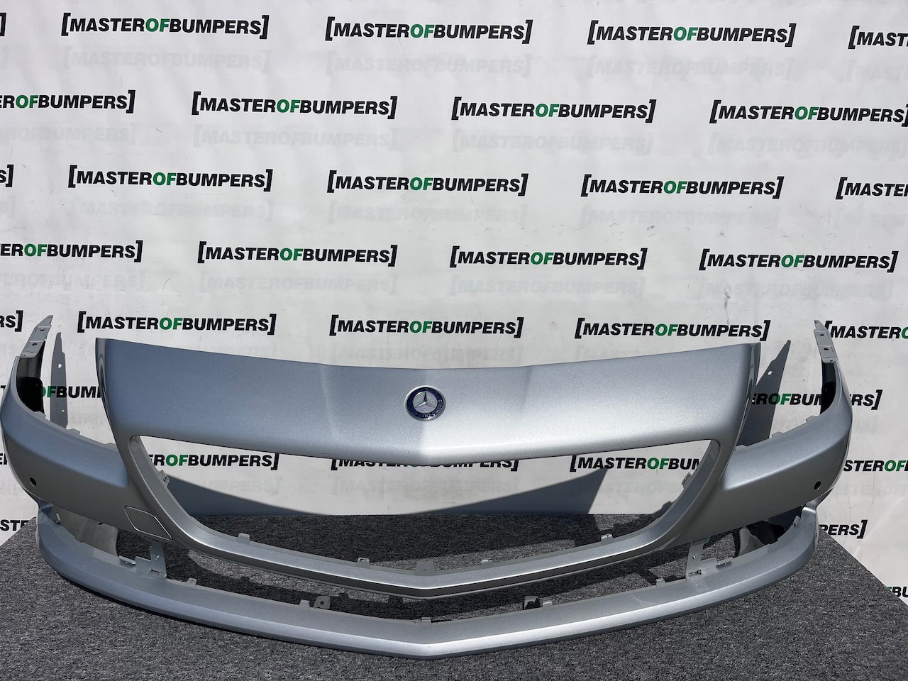 Mercedes Slk Se A172 Mk3 Cabrio 2012-2015 Front Bumper 6 Pdc Genuine [e268]