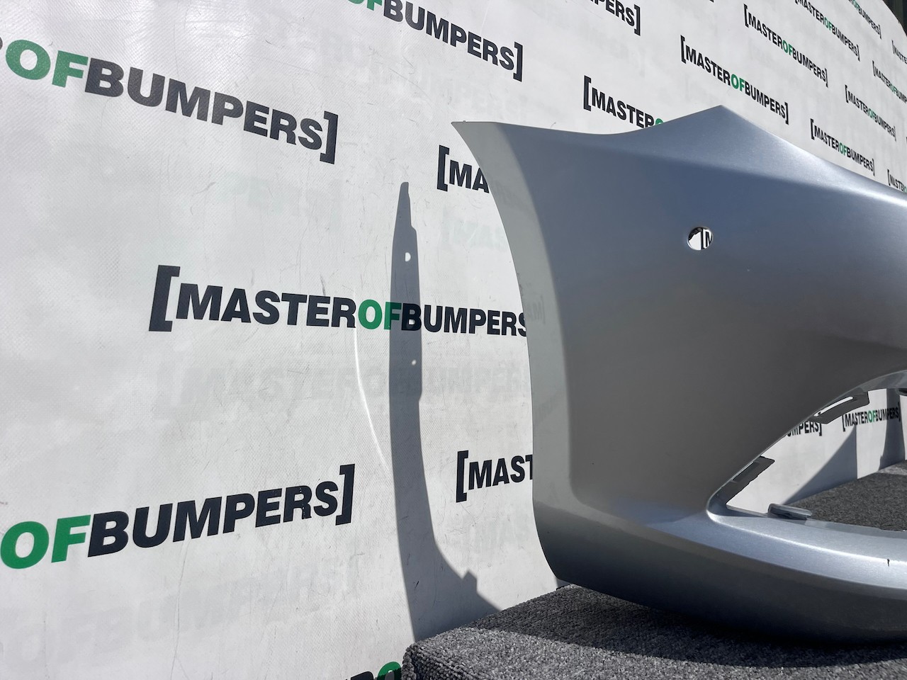 Mercedes Slk Se A172 Mk3 Cabrio 2012-2015 Front Bumper 6 Pdc Genuine [e268]