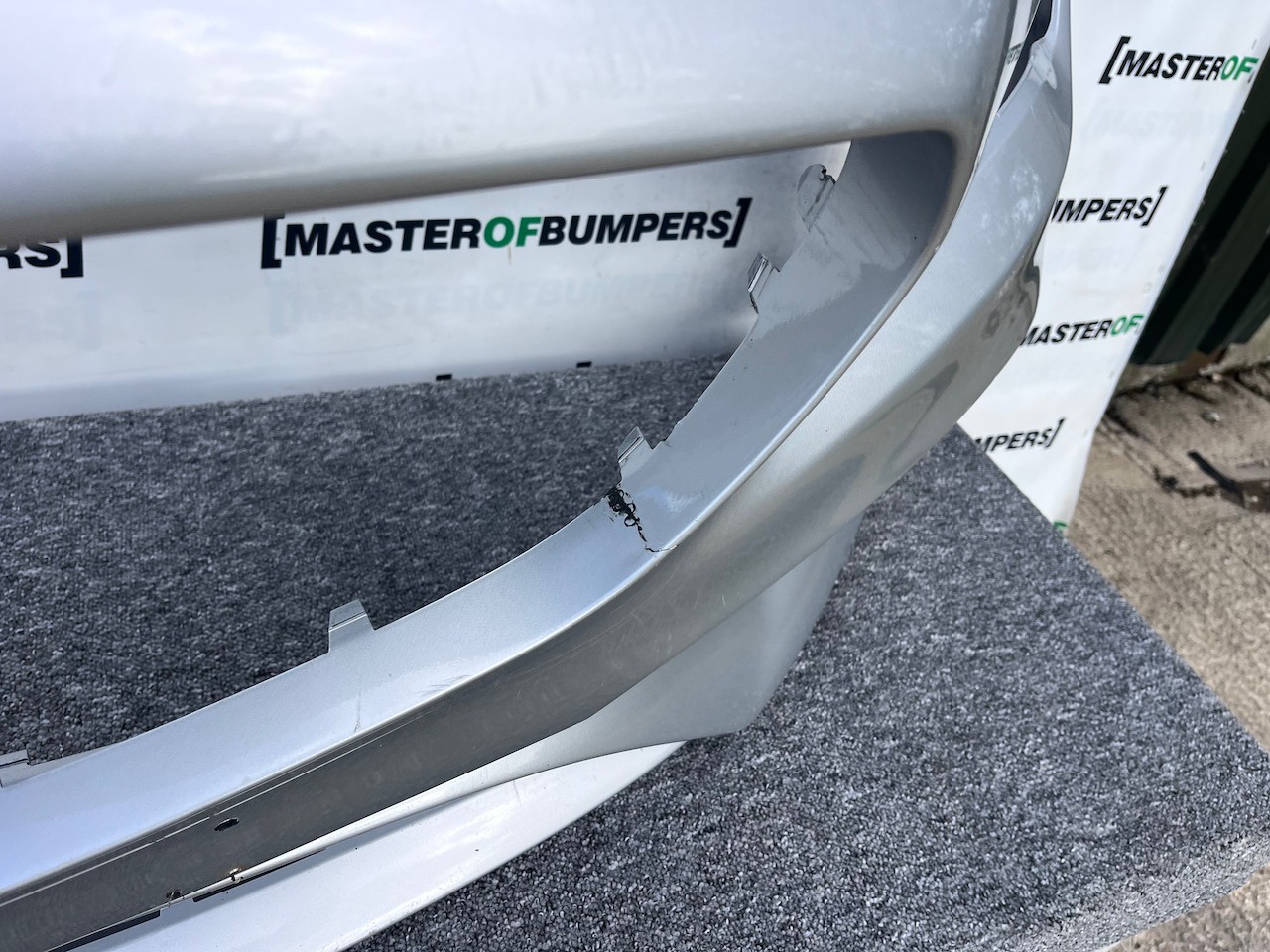 Mercedes Cla Amg A117 Lift Sport 2016-2019 Front Bumper 6 Pdc Genuine [e281]