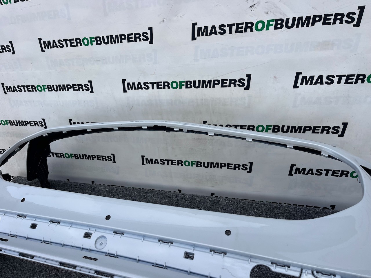 Mercedes Gla Sport Executiv A247 Mk2 2020-2023 Front Bumper 6 Pdc Genuine [e284]