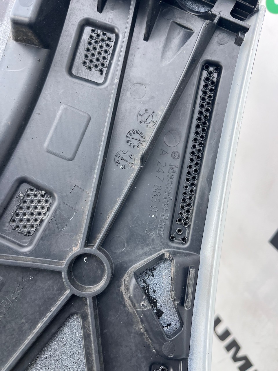 Mercedes Gla Sport Executiv A247 Mk2 2020-2023 Front Bumper 6 Pdc Genuine [e284]