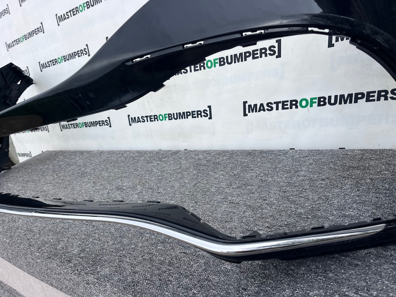 Mercedes Eqb Amg Sport A243 Electric Suv 2023-on Front Bumper Genuine [e283]