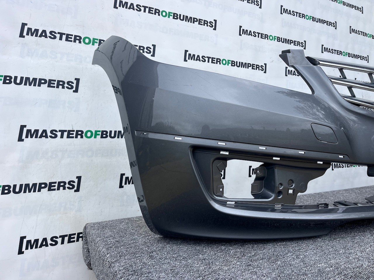 Mercedes A Class Elegance A169 Lift 2009-2012 Front Bumper + Gril Genuine [e291]