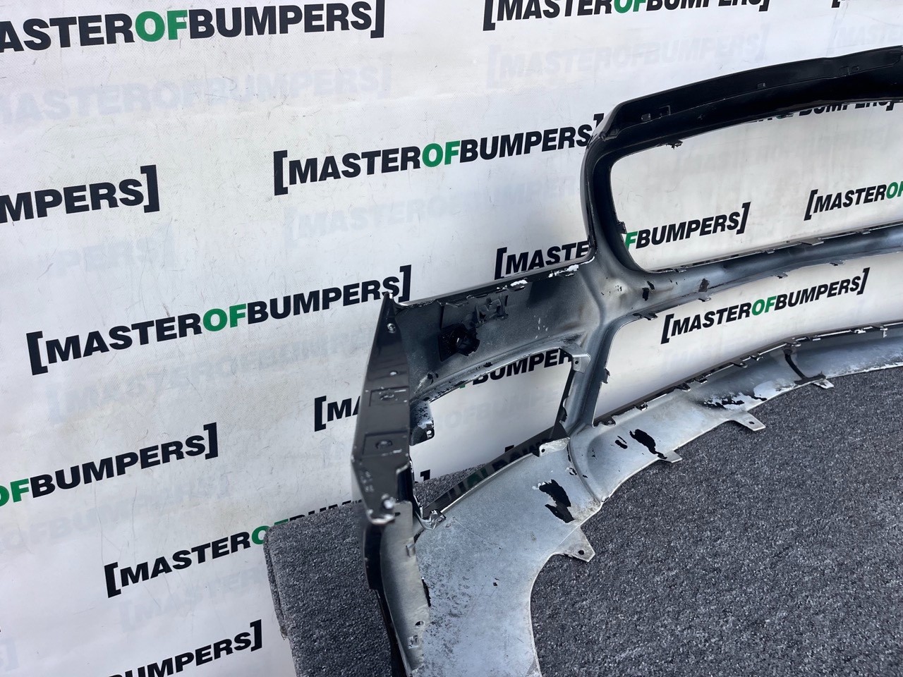 Mercedes Slk Amg Sport A172 Mk3 2012-2015 Front Bumper 6 Pdc+jets Genuine [e305]