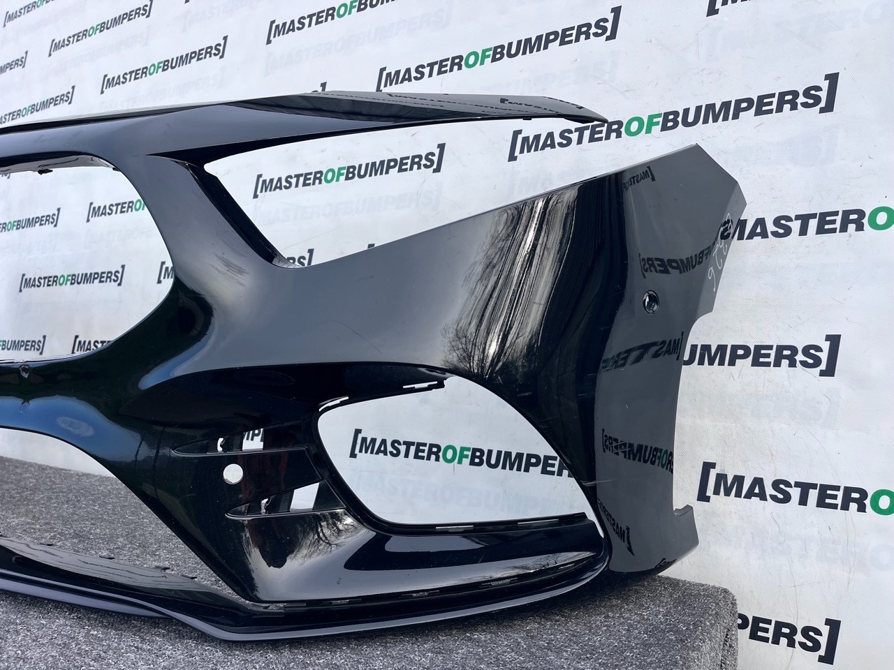 Mercedes A Class Amg A177 Hatchback 2019-2022 Front Bumper 6 Pdc Genuine [e326]