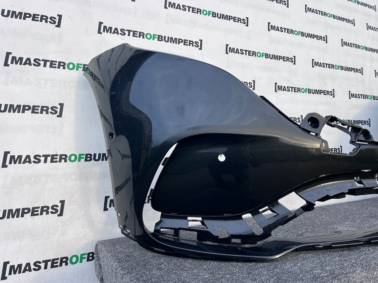 Mercedes Eqc Amg Line Premium A293 2020-2023 Front Bumper 6 Pdc Genuine [e353]