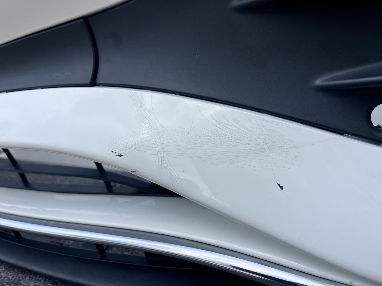 Mercedes Eqb Amg Sport A243 Electric Suv 2023-2026 Front Bumper Genuine [e364]