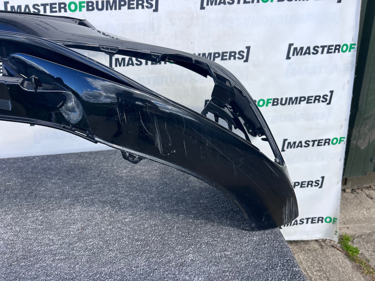 Mercedes E Class Amg Saloon A214 2024-2027 Front Bumper 6 Pdc Genuine [e384]