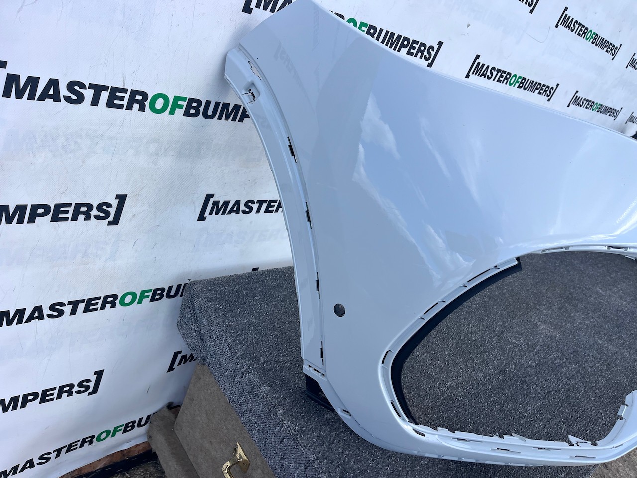 Mercedes Eqb Amg Sport A243 Electric Suv 2023-2026 Front Bumper Genuine [e395]