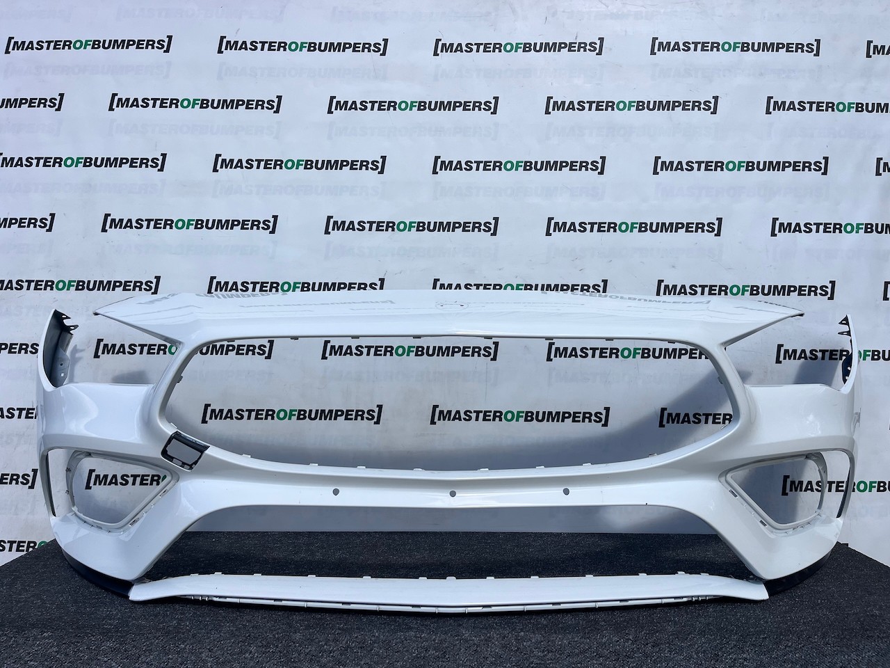 Mercedes Cla Amg Line A118 Shooting Brake 2019-2023 Front Bumper Genuine [e391]