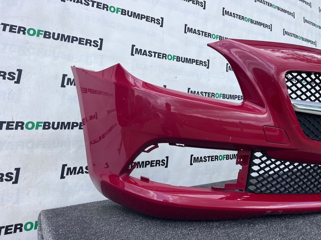 Mercedes Slk Se A172 Mk3 Cabrio 2012-2015 Front Bumper No Pdc Genuine [e425]