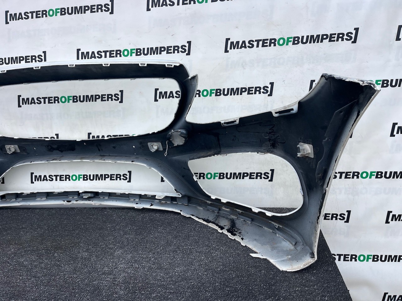 Mercedes C Class Amg Sport A205 2015-2018 Front Bumper 6 Pdc Genuine [e431]