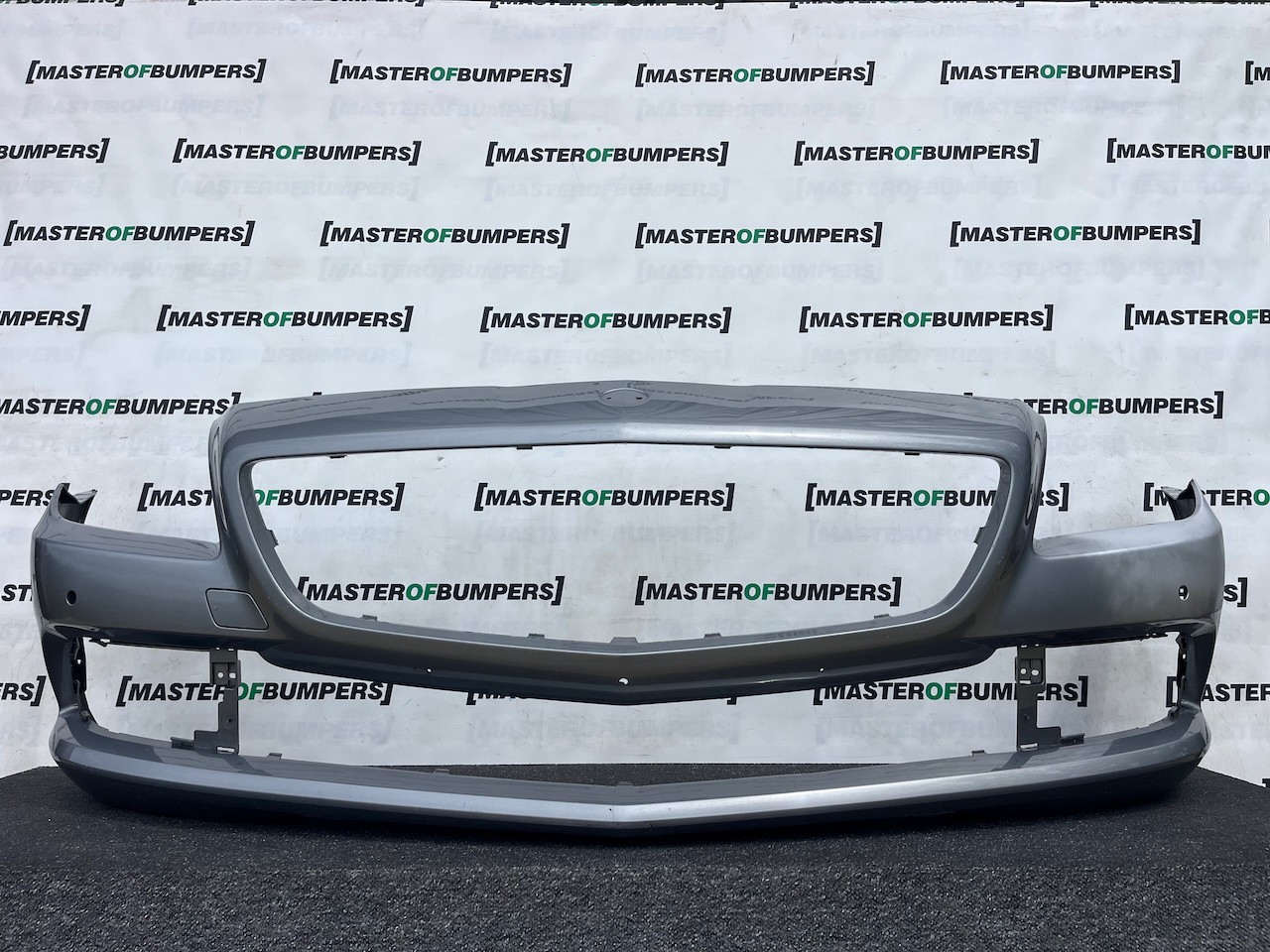 Mercedes Slk Se A172 Mk3 Cabrio 2012-2015 Front Bumper 6 Pdc Genuine [e436]