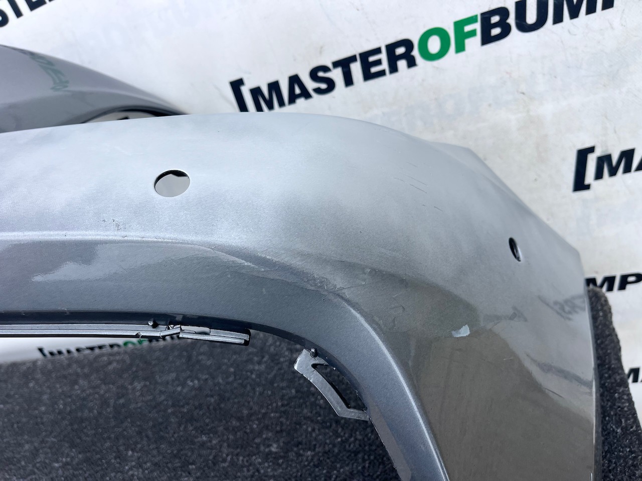 Mercedes Slk Se A172 Mk3 Cabrio 2012-2015 Front Bumper 6 Pdc Genuine [e436]