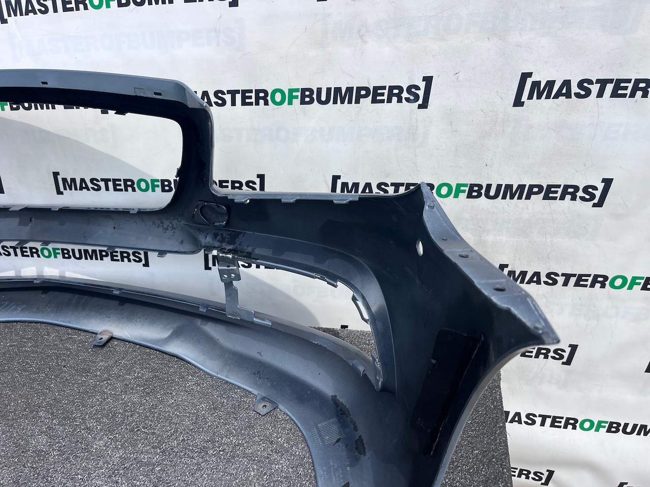 Mercedes Slk Se A172 Mk3 Cabrio 2012-2015 Front Bumper 6 Pdc Genuine [e437]