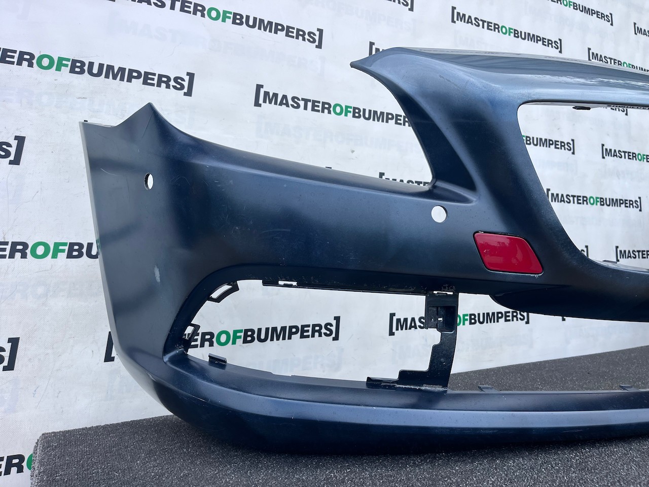 Mercedes Slk Se A172 Mk3 Cabrio 2012-2015 Front Bumper 6 Pdc Genuine [e437]