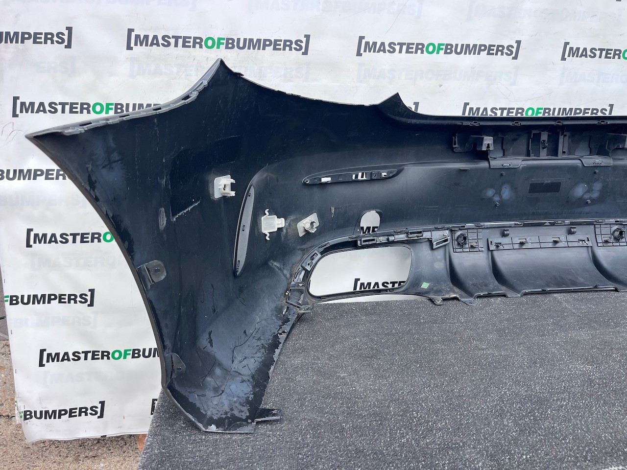 Mercedes C63 Amg Coupe Cabrio A205 2017-2023 Rear Bumper 6 Pdc Genuine [e446]