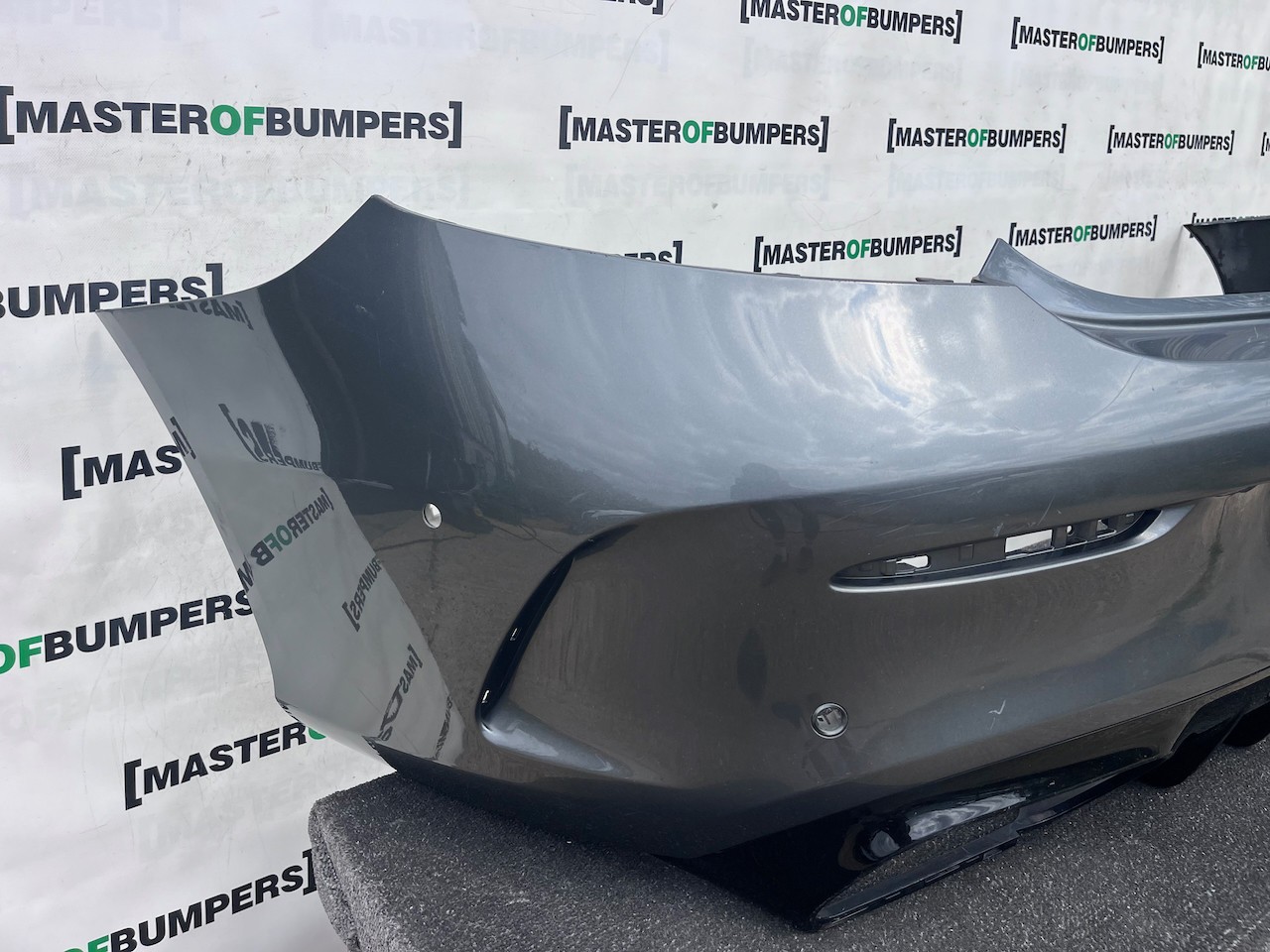 Mercedes C63 Amg Coupe Cabrio A205 2017-2023 Rear Bumper 6 Pdc Genuine [e446]