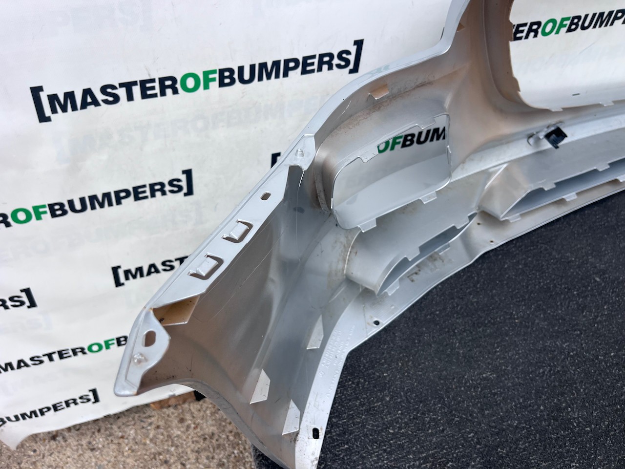 Mercedes Benz Sls Amg A197 2010-2014 Front Bumper Silver 4 Pdc Genuine [e478]