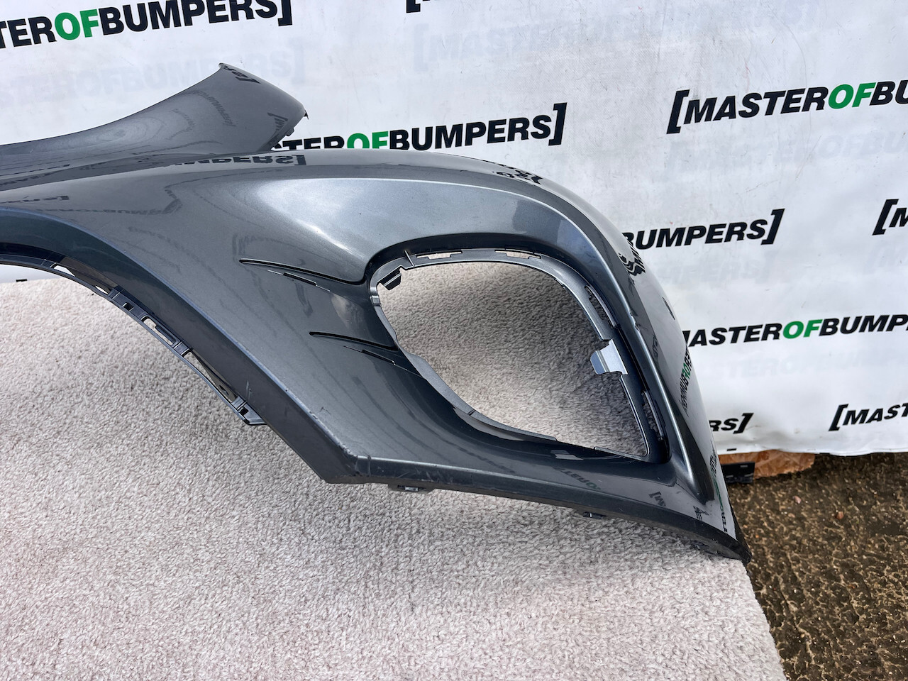 Mercedes Glc Amg Sport A253 4matic 2015-2018 Front Bumper 6 Pdc Genuine [e219]