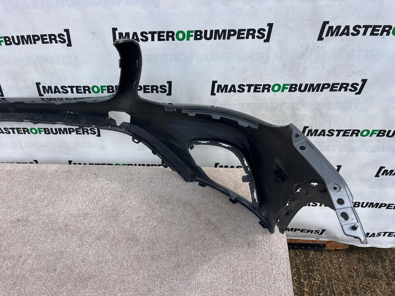Mercedes Glc Amg Sport A253 4matic 2015-2018 Front Bumper 6 Pdc Genuine [e219]