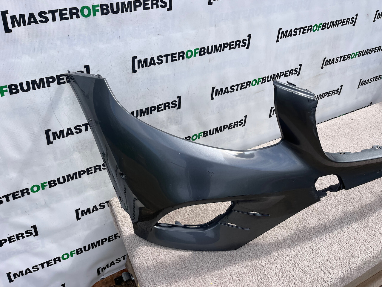 Mercedes Glc Amg Sport A253 4matic 2015-2018 Front Bumper 6 Pdc Genuine [e219]