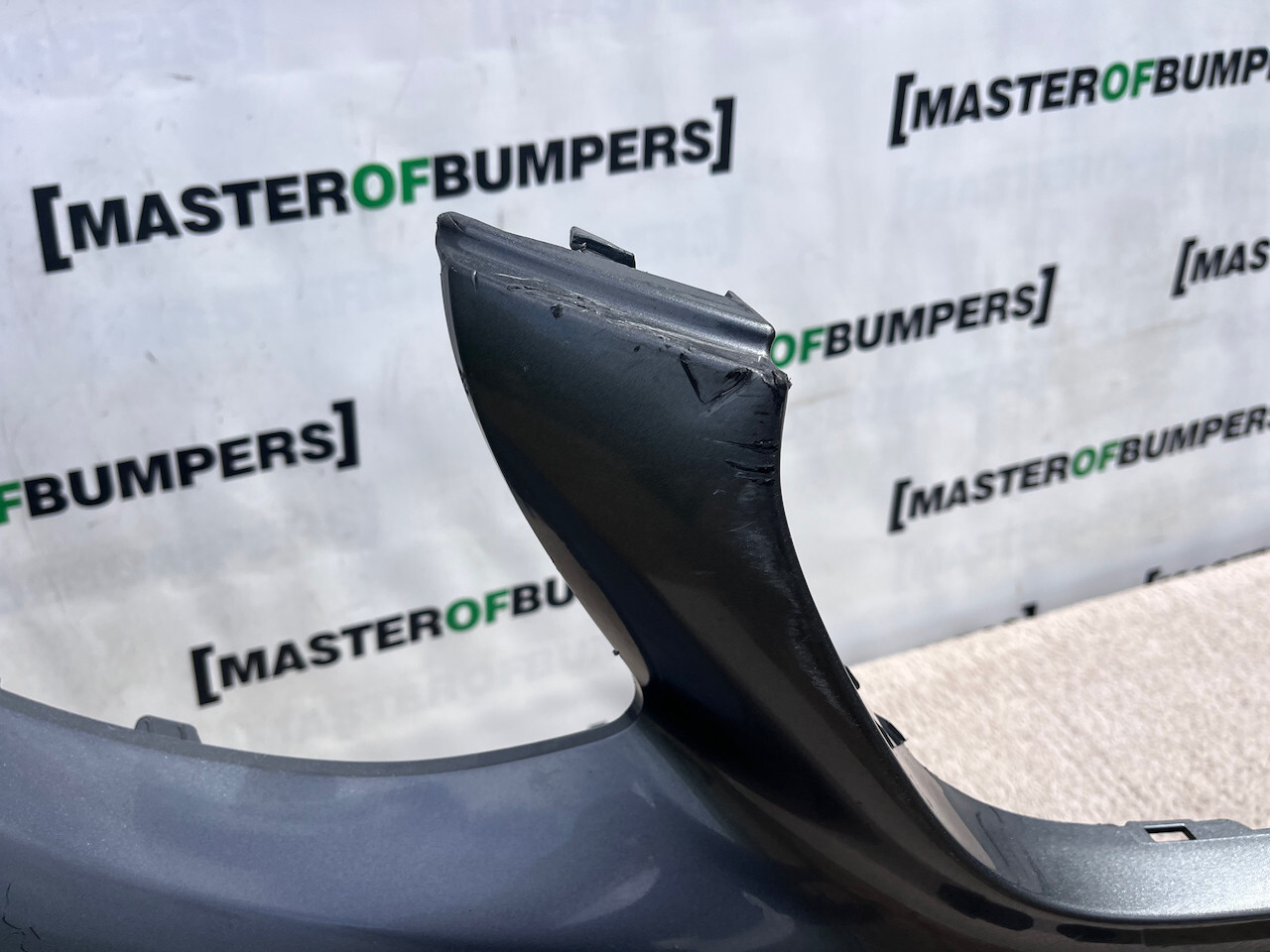 Mercedes Glc Amg Sport A253 4matic 2015-2018 Front Bumper 6 Pdc Genuine [e219]