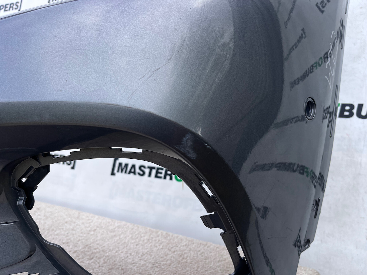 Mercedes Glc Amg Sport A253 4matic 2015-2018 Front Bumper 6 Pdc Genuine [e221]